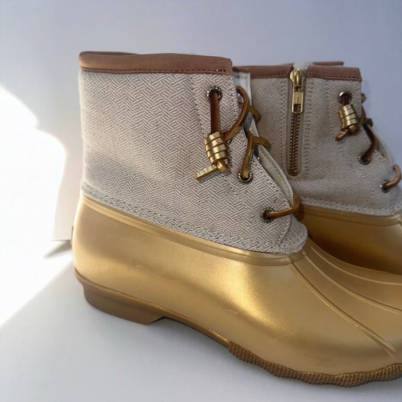 Sperry saltwater womens gold duck boots 8.5 - Picture 2 of 5
